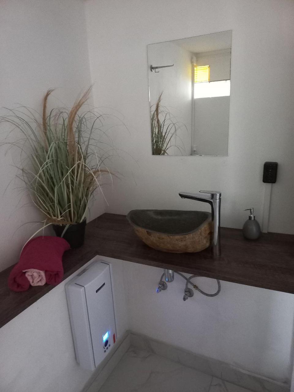 Bungalow Hugo Oppach Bagian luar foto
